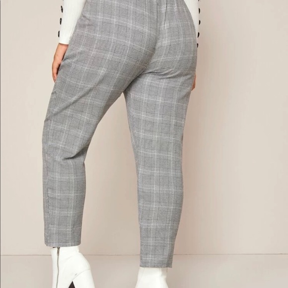 Plus Size Drawstring Pants - Picture 2 of 6